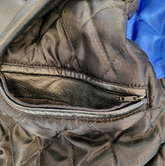 USA Leather Jacket - Picture 7 of 8